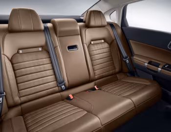 Интерьер Citroën C6 '2016–23