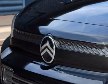 Logo Citroën Dispatch VTR [UK-spec] '2025–pr.