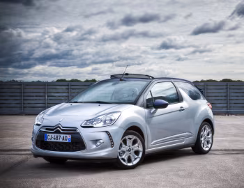 Citroën DS3 Cabrio [Worldwide] '2012–14