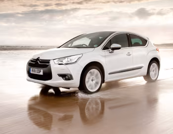 Citroën DS4 [UK-spec] '2011–15
