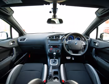 Передня панель Citroën DS4 [Japan] '09.2011–15