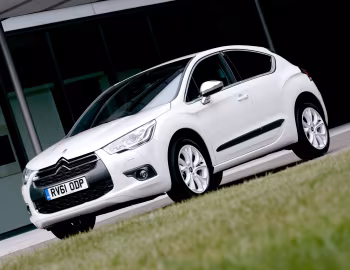 Citroën DS4 [UK-spec] '2011–15