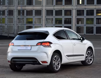 Citroën DS4 [South Africa] '2011–15
