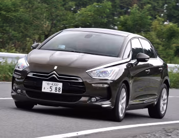 Citroën DS5 [Japan] '2012–15