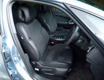 Інтер'єр Citroën DS5 [Japan] '2012–15
