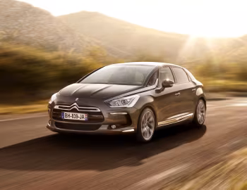 Citroën DS5 [Worldwide] '2011–15