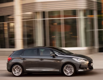 Citroën DS5 [Worldwide] '2011–15