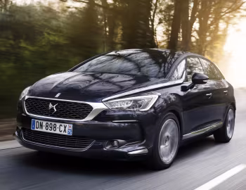 DS 5 [Worldwide] '2015–18