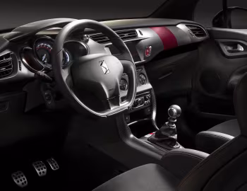 Інтер'єр Citroën DS3 Cabrio Racing [Worldwide] '2014
