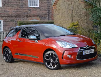 Citroën DS3 [UK-spec] '2010–14