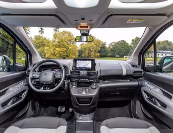 Передня панель Citroën ë-Berlingo Multispace [Worldwide] (K9) '2021–24