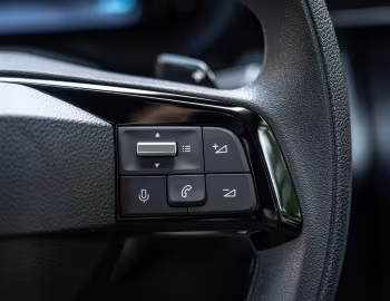 Интерьер Citroën ë-Berlingo Van [UK-spec] (K9) '2024–н.в.