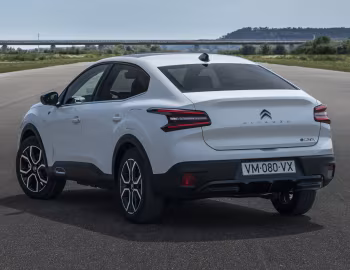 Citroën ë-C4 X [Worldwide] '2023–25