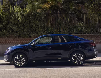 Citroën ë-C4 X [Worldwide] '2025–н.ч.