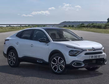 Citroën ë-C4 X [Worldwide] '2023–25