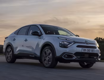 Citroën ë-C4 X [Worldwide] '2023–25