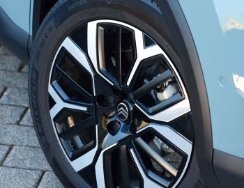 Citroën ë-C4 X [UK-spec] '2025–pr.