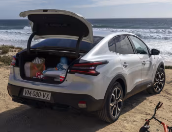 Citroën ë-C4 X [Worldwide] '2023–25