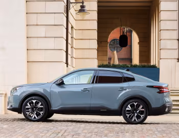 Citroën ë-C4 X [UK-spec] '2025–pr.