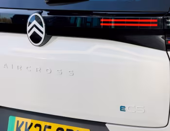 Citroën ë-C5 Aircross [UK-spec] '2025–pr.