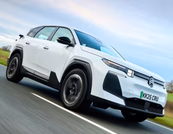 Citroën ë-C5 Aircross [UK-spec] '2025–pr.