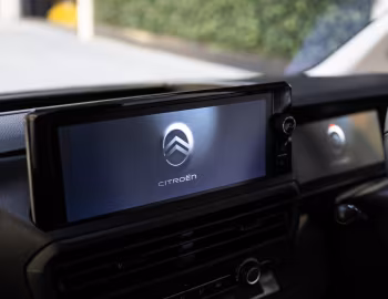 Интерьер Citroën ë-Dispatch M [UK-spec] '2024–н.в.