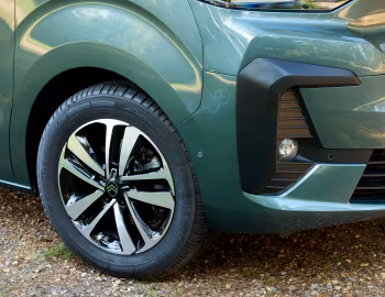 Citroën Holidays [UK-spec] '2025–pr.