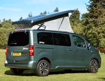 Citroën Holidays [UK-spec] '2025–pr.