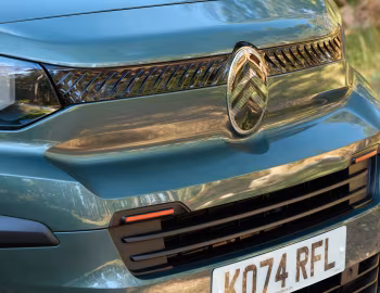 Citroën Holidays [UK-spec] '2025–pr.