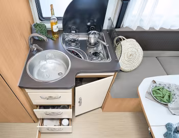 Interior 2020–22 Itineo PM740 '2019–22