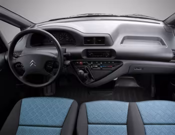 Передня панель Citroën Jumpy Van '2004–07