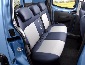 Интерьер Citroën Nemo Combi '2008–17