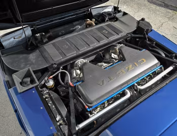 Под капотом Cizeta V16T (#101) '1993