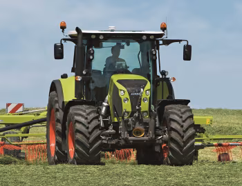 Claas Arion
