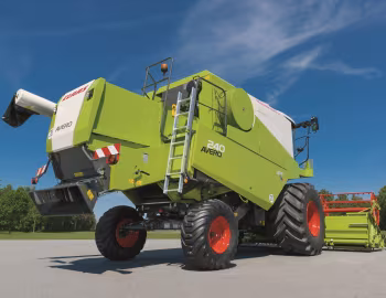 Claas Avero 240 '2009–pr.