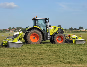 Claas Axion 830 '2013–pr.