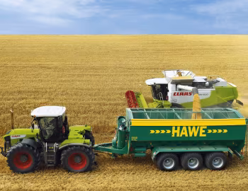 Claas Lexion 600, Claas Xerion 3300 Trac