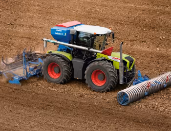 Claas Xerion 3300 Trac '2004–11