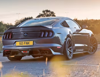 Clive Sutton Ford Mustang CS800 '2017–19