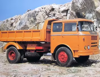 Huanghe QD352 '1979–????
