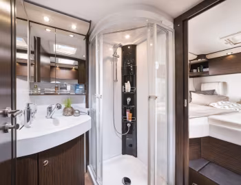 Interior 2014–18 Concorde Carver '2013–18