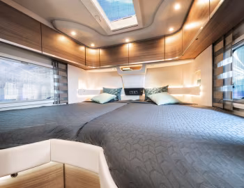 Intérieur 2022–pr. Concorde Charisma '2021–pr.