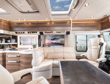 Intérieur 2022–pr. Concorde Charisma '2021–pr.
