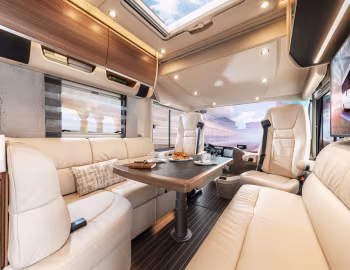 Intérieur 2022–pr. Concorde Charisma '2021–pr.