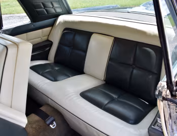 Интерьер 1957 Continental Mark II (60A) '1956–57