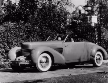 1936 Cord 810 Sportsman (C92-FB)
