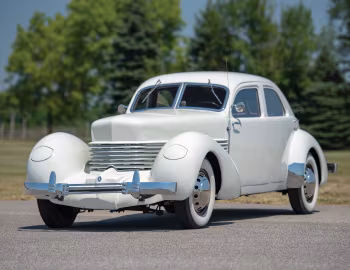 1937 Cord 812 Beverly Sedan Bustleback (C96-FB)