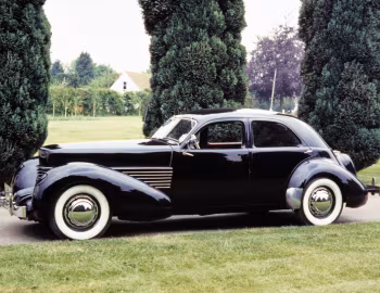 1937 Cord 812 Beverly Sedan Bustleback (C96-FB)