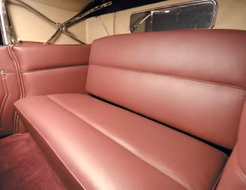 Интерьер 1930 Cord L-29 Phaeton Sedan