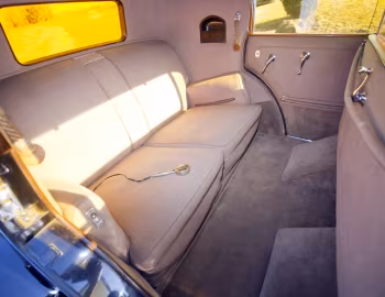 Интерьер 1930 Cord L-29 Town Car by Murphy